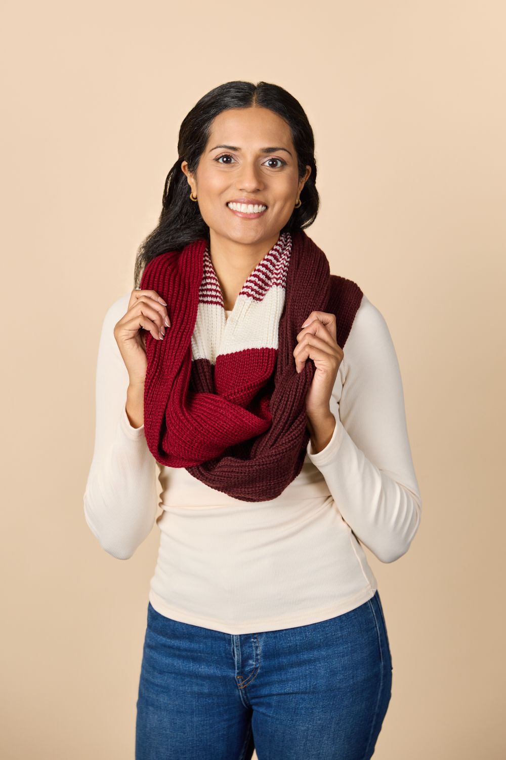 Woman wearing the Nutmeg Infinity Scarf