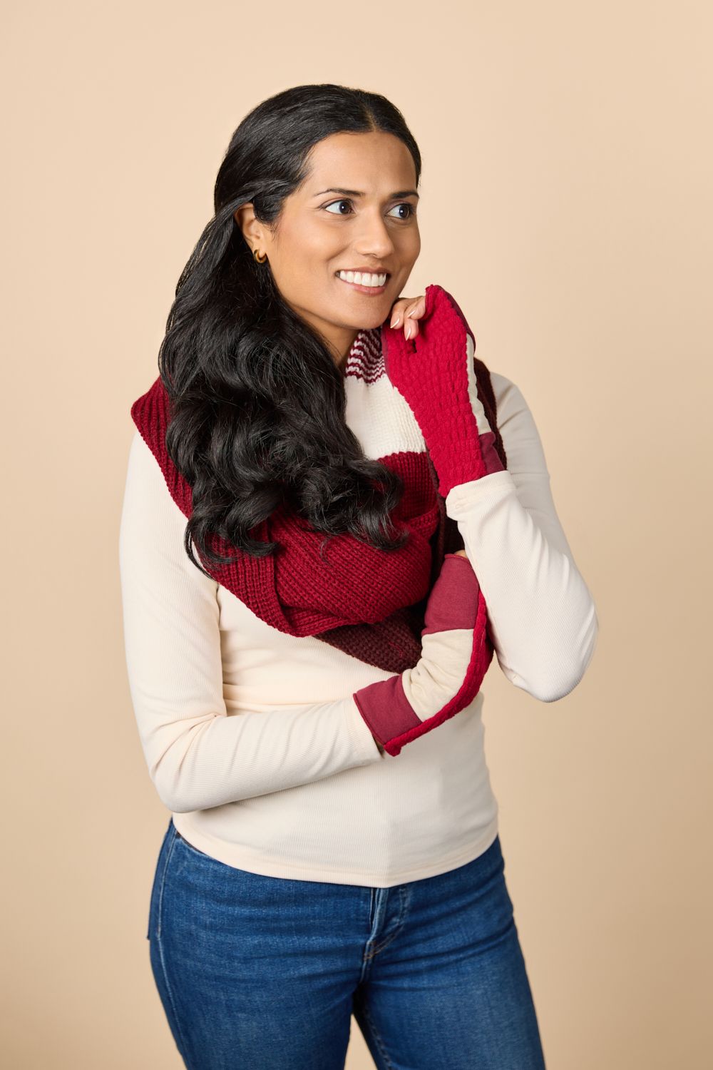 Woman wearing the Nutmeg Infinity Scarf