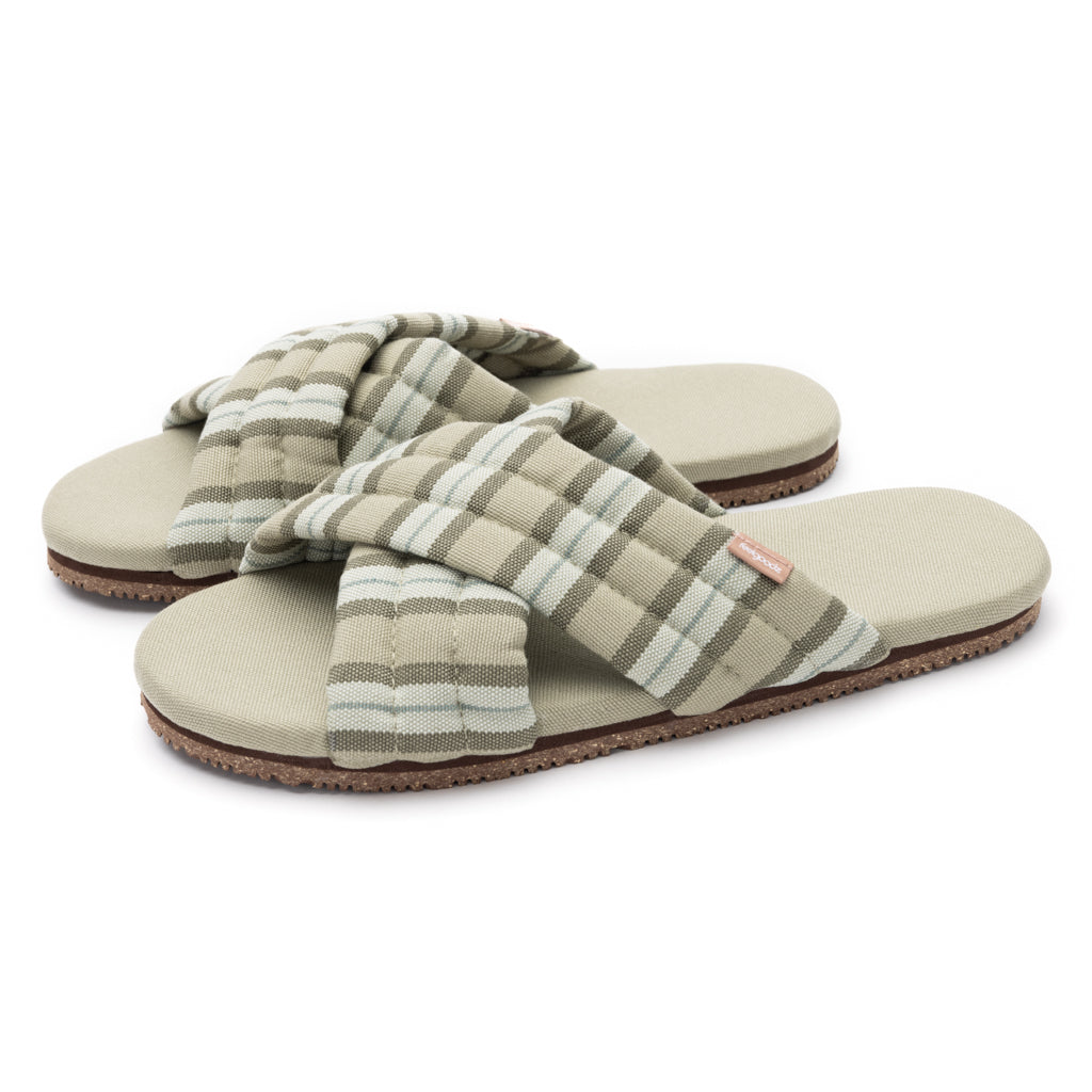 Women's Quilted Cross-Strap Slipper Thyme – Feelgoodz